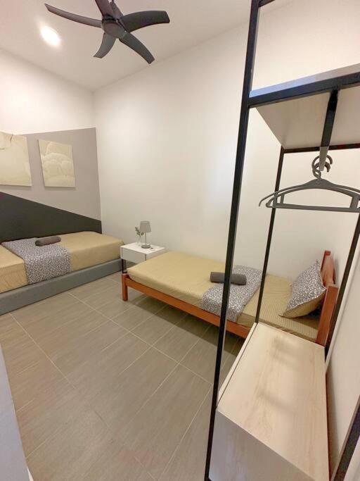 Netflix Two Bedroom Troika Kota Bharu Homestay 118 Luaran gambar
