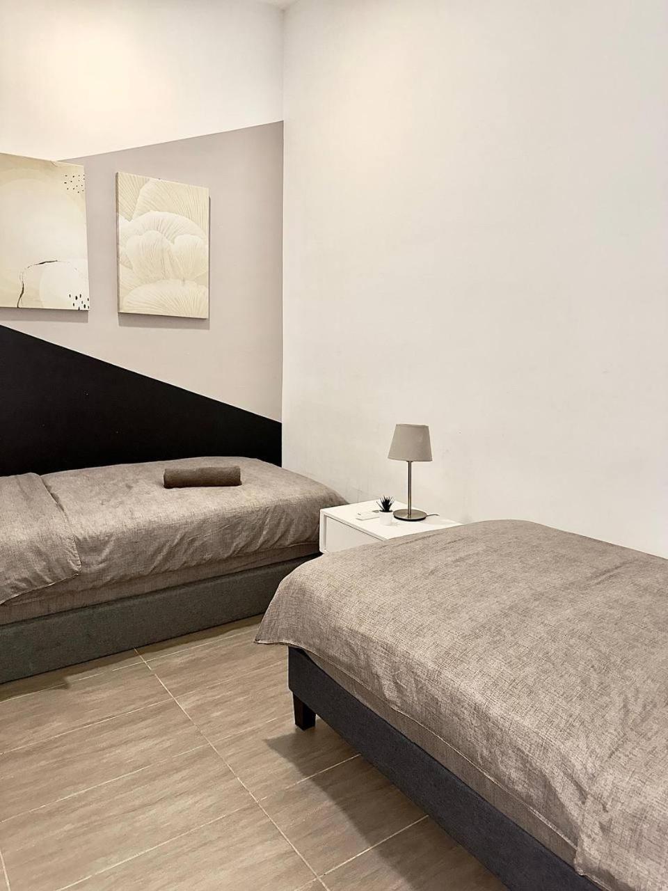 Netflix Two Bedroom Troika Kota Bharu Homestay 118 Luaran gambar